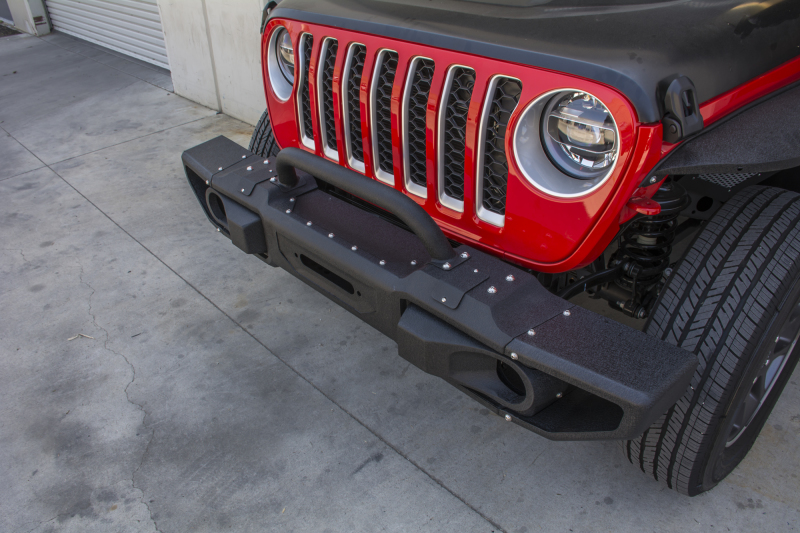Jeep Gladiator Front Bumper - DV8 Offroad - Modular with Bull Bar - 2020+