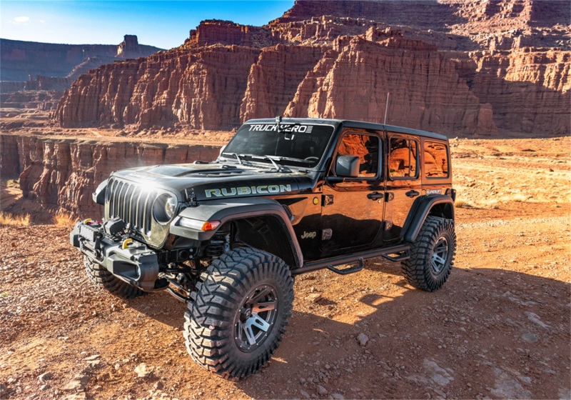 Jeep Wrangler JL Lift Kit - Superlift - Dual Rate Coil with Fox 2.0 Res Shocks - `18-`23