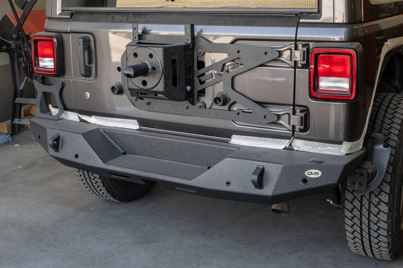 Jeep Wrangler JL Tailgate Mounted Tire Carrier - DV8 Offroad - Adjustable - 2018