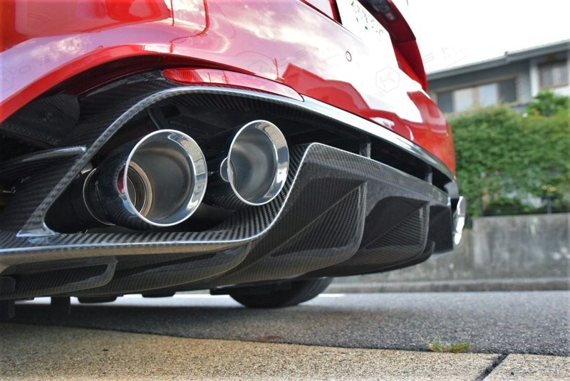 Alfa Romeo Giulia Rear Diffuser - Carbon Fiber - Quadrifoglio Model - Italian Theme 