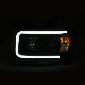 GMC Canyon Projector Headlights - ANZO - Plank Style Design - Black w/ Amber - `15-`27