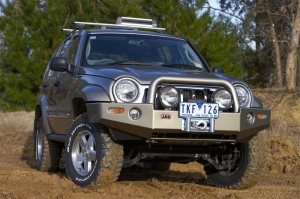 Jeep Grand Cherokee Bull Bar - ARB - Combination Bumper - Black - `05-`08 Jeep Grand Cherokee Bull Bar - ARB - Combination Bumper - Black - `05-`08