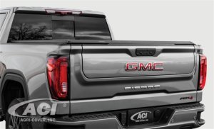 GMC Sierra 1500 Tonneau Cover - Access - LOMAX Tri-Fold - Black Urethane - `19-`27