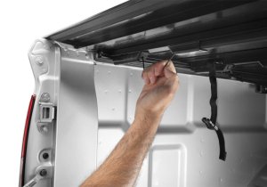 Nissan Titan Tonneau Cover - BAK - BAKFlip G2 - `04-`15