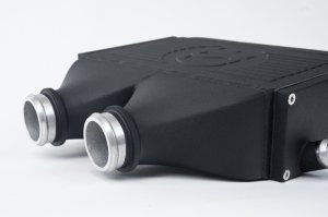 BMW M4 Charge-Air-Cooler - Top Mount - CSF - CSF #8082/8082R - Crinkle Black - `14-`27