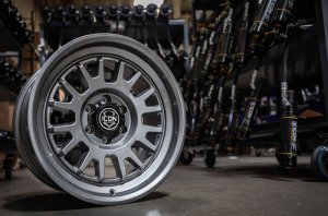 Ford F350 Front Leaf Spring Kit - Carli - 3in Lift - W/4.5in System - `11-`16