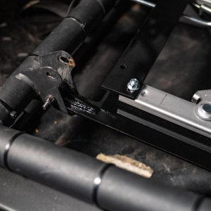 Mercedes-Benz E350 Brake Kit - Front - DFC - Geospec Rotors + 4000 HybriDynamic Pads - `03-`06 Mercedes-Benz E350 Brake Kit - Front - DFC - Geospec Rotors + 4000 HybriDynamic Pads - `03-`06