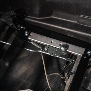 Mercedes-Benz E350 Brake Kit - Front - DFC - Geospec Rotors + 4000 HybriDynamic Pads - `03-`06 Mercedes-Benz E350 Brake Kit - Front - DFC - Geospec Rotors + 4000 HybriDynamic Pads - `03-`06