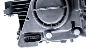 Mercedes-Benz CLS500 Headlight Assembly - Hella - `06-`11