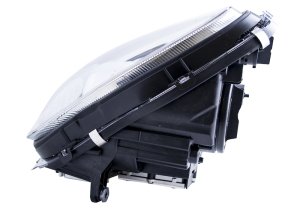 Mercedes-Benz CLS500 Headlight Assemblies - Hella - Bi-Xenon - `05-`10