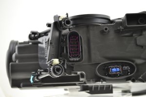 Volkswagen Touareg Xenon Headlamp - Front Left - Hella - Bi-Xenon - `08-`10 Volkswagen Touareg Xenon Headlamp - Front Left - Hella - Bi-Xenon - `08-`10