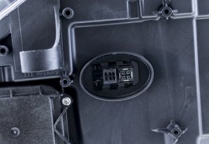 BMW Z4 Headlight Assembly - Hella - Xenon W/ AFS - `09-`11