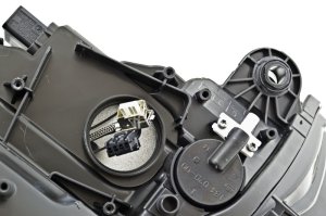 Audi A3 Headlight Assembly - Hella - Bi-Xenon - `14-`16