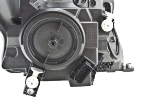 Mercedes-Benz Metris Headlight Assembly - Front - Hella - OE Replacement - 2016