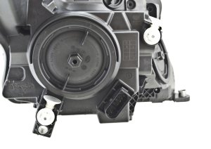 Mercedes-Benz Metris Headlight Assembly - Front - Hella - OE Replacement - 2016