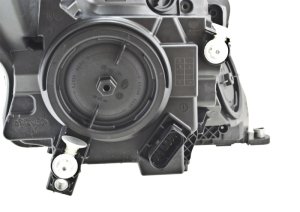 Mercedes-Benz Metris Headlight Assembly - Front - Hella - OE Replacement - 2016