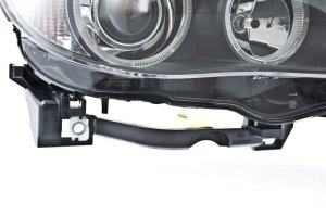 BMW 545i Headlight Assembly - Hella - Bi-Xenon - `04-`05