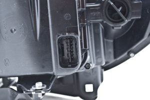 BMW X5 Headlight Assembly - Hella - Xenon - `03-`06