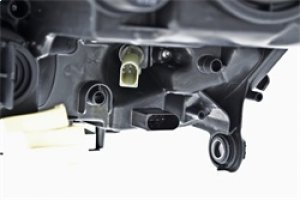 Mercedes-Benz ML320 Headlight Assembly - Hella - T3.25 Halogen Bulb - `06-`07