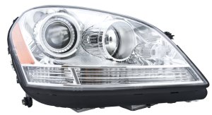 Mercedes-Benz ML63 AMG Headlight Assembly - Hella - T3.25 Halogen Bulb - 2007