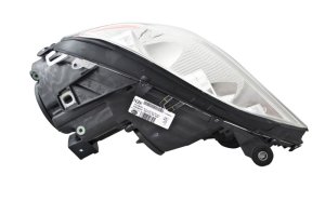 Mercedes-Benz ML320 Headlight Assembly - Hella - T3.25 Halogen - 2008