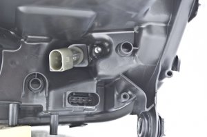 Mercedes-Benz ML320 Headlight Assembly - Hella - 2008