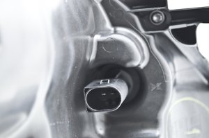 Mercedes-Benz GL450 Headlight Assembly - Front - Hella - Bi-Xenon - `10-`12