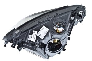 BMW 750i xDrive Headlight Assembly - Hella - BI-Xenon - `10-`13