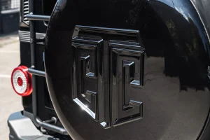 Ineos Grenadier Custom Spare Tire Cover - CTC Crest - Piano Black