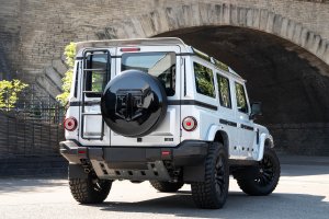 Ineos Grenadier Custom Spare Tire Cover - CTC Crest - Piano Black