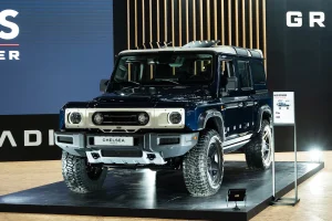 Ineos Grenadier Compete Styling Package - Series 2 w/ Mondail Retro RS-Forged Light Alloy Wheel - Satin Black Ineos Grenadier Compete Styling Package - Series 2 w/ Mondail Retro RS-Forged Light Alloy Wheel - Satin Black