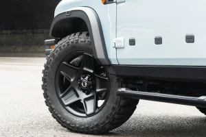 Ineos Grenadier Wide Body Package - Mondail Retro RS-Forged Light Alloy Wheel & 40mm Fender Flares - Satin Black