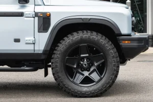 Ineos Grenadier Wide Body Package - Mondail Retro RS-Forged Light Alloy Wheel & 40mm Fender Flares - Satin Black