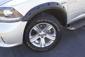 Dodge Ram 1500 Fender Flares - Front + Rear - LUND - RX-Rivet Style - Smooth Black - `02-`08