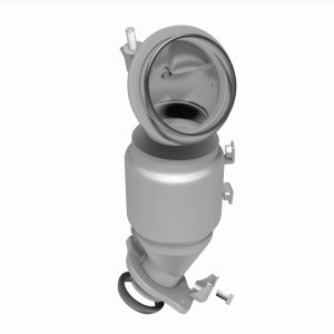 Lexus NX300 Catalytic Converter - Underbody - Magnaflow - Direct-Fit - `18-`20