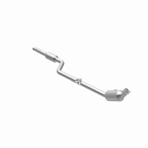 Mercedes-Benz C300 Catalytic Converter - Underbody - Magnaflow - OEM Grade Federal/EPA Compliant Direct-Fit - `10-`11