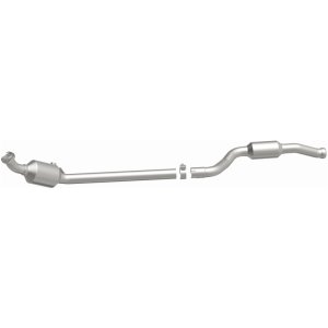 Mercedes-Benz GLK350 Catalytic Converter - Underbody - Magnaflow - OEM Grade Direct-Fit - `10-`12