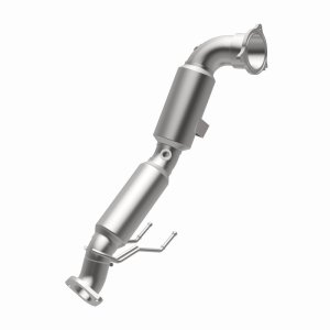 Ford Escape Catalytic Converter - Magnaflow - Direct Fit - `13-`17