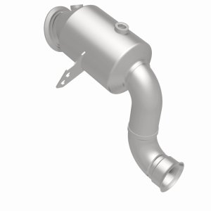 Mercedes-Benz GLC300 Catalytic Converter - Magnaflow - OEM Grade Direct-Fit - `16-`21