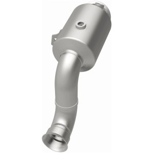 Mercedes-Benz GLC300 Catalytic Converter - Magnaflow - OEM Grade Direct-Fit - `16-`21