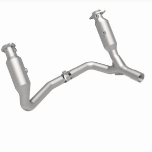 Dodge Dakota Catalytic Converter - Magnaflow - OEM Grade Direct-Fit - `07-`08