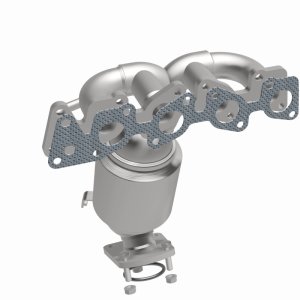 Chevrolet Spark Catalytic Converter - Direct Fit - Magnaflow - OEM Grade Manifold - `13-`15