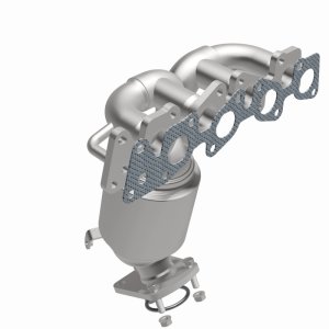 Chevrolet Spark Catalytic Converter - Direct Fit - Magnaflow - OEM Grade Manifold - `13-`15