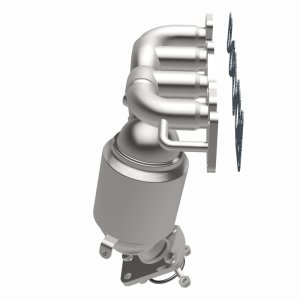 Chevrolet Spark Catalytic Converter - Direct Fit - Magnaflow - OEM Grade Manifold - `13-`15