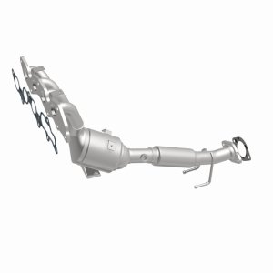 Ford C-Max Catalytic Converter - Magnaflow - OEM Grade Direct-Fit - `15-`18 Ford C-Max Catalytic Converter - Magnaflow - OEM Grade Direct-Fit - `15-`18