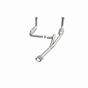 Chevrolet Express 3500 Performance Exhaust - Magnaflow - HM Grade Federal/EPA Compliant Direct-Fit Catalytic Converter - `00-`02
