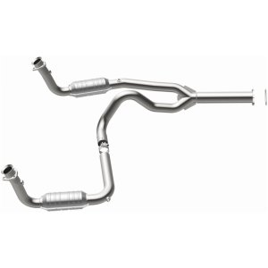 Chevrolet Express 3500 Performance Exhaust - Magnaflow - HM Grade Federal/EPA Compliant Direct-Fit Catalytic Converter - `00-`02