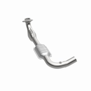 Ford E-250 Catalytic Converter - Driver Side - Magnaflow - Direct-Fit - `03-`04