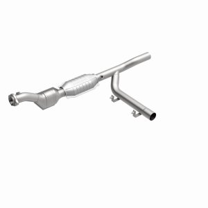 Ford Expedition Catalytic Converter - Magnaflow - Direct-Fit - `99-`00