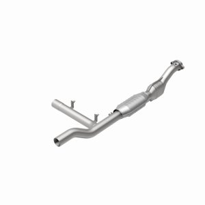 Ford Expedition Catalytic Converter - Magnaflow - Direct-Fit - `99-`00